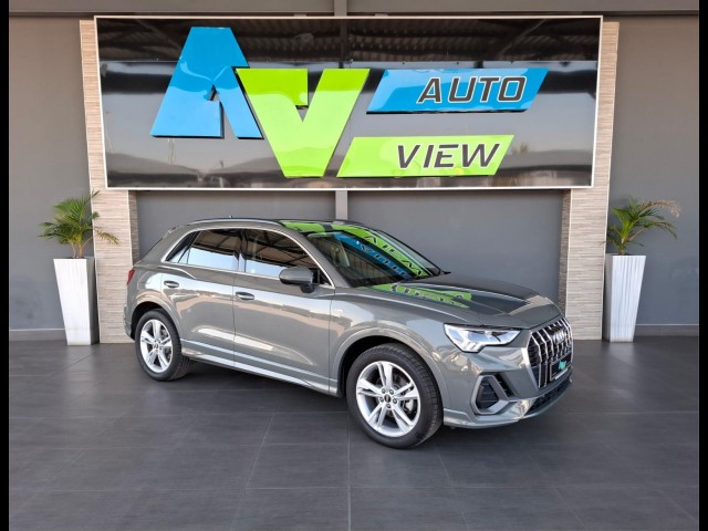 BUY AUDI Q3 2022 35 TFSI S TRONIC S LINE, Auto View